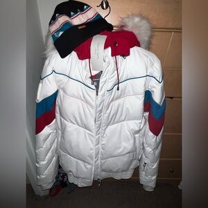 Sweaty Betty White and Red Ski Jacket sz XL nwt and comes with matching ski hat